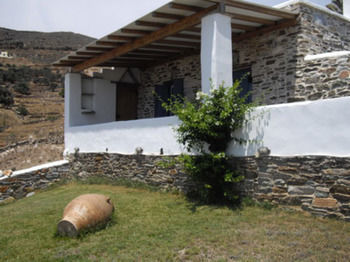 Carlo Aparthotel 3*